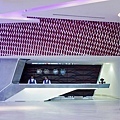 11 AUH YAS39(LOBBY).jpg