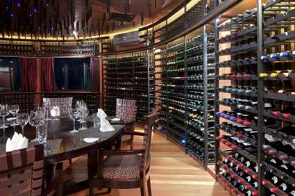 11 hilton iru fushi19(cellar).jpg