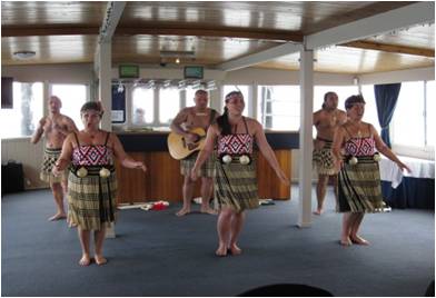 LAKELAND QUEEN6(KAPA HAKA