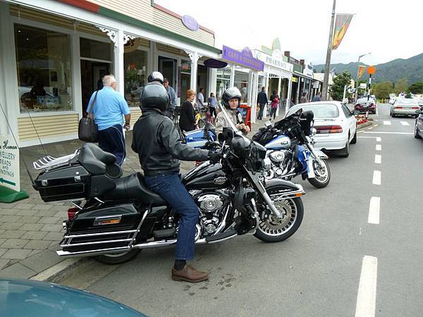 HARLEY TOURS(BULARANGI MOTOBIKE14