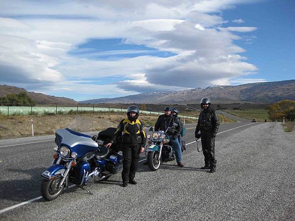 HARLEY TOURS(BULARANGI MOTOBIKE12