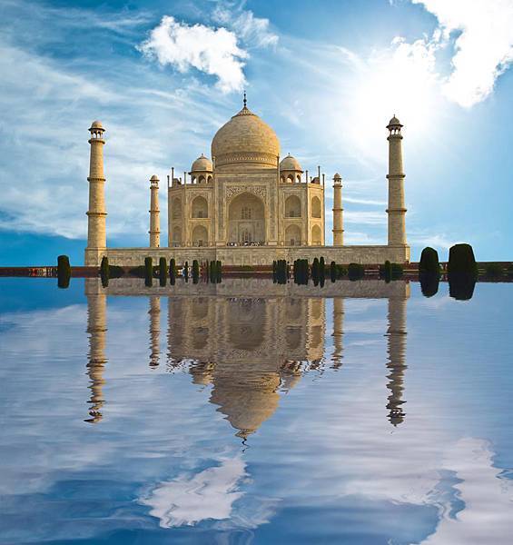 EMIRATE AIRLINE(TAJ MAHAL