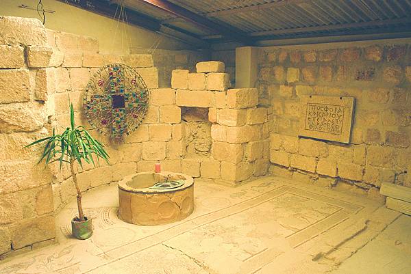 Mount Nebo church inside 2