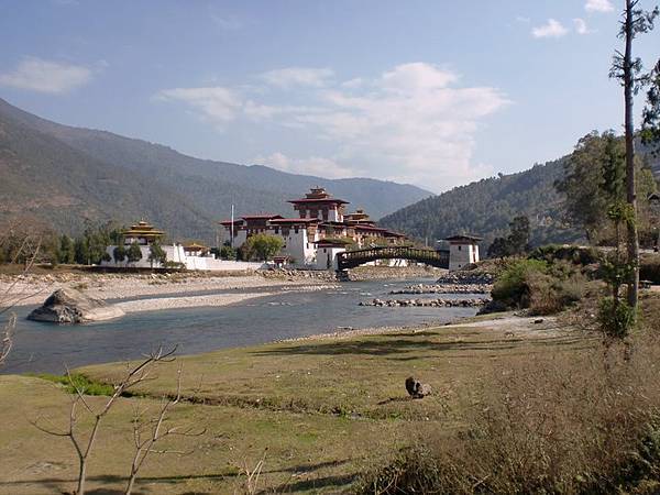 AMANKORA(PUNAKHA DZONG