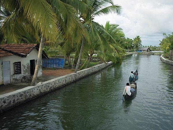 Kerala Tourism(Alleppey backwater3.jpg