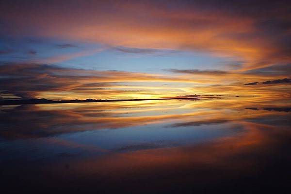 Salar de Uyuni(Bolivia)14.jpg