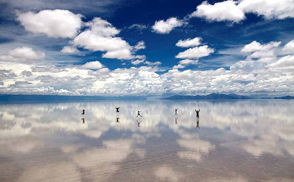 Salar de Uyuni(Bolivia)9.jpg