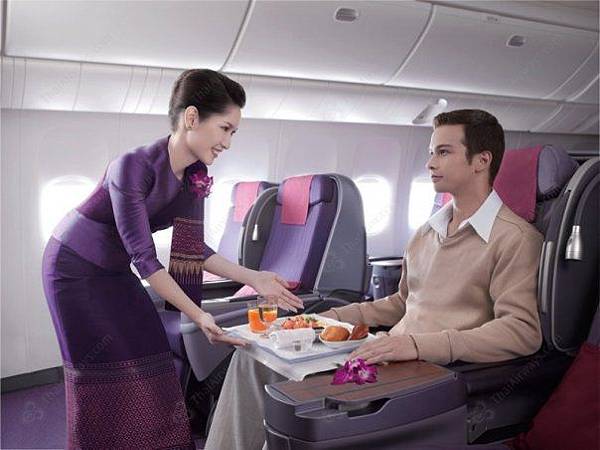 THAI AIRWAY1.jpg