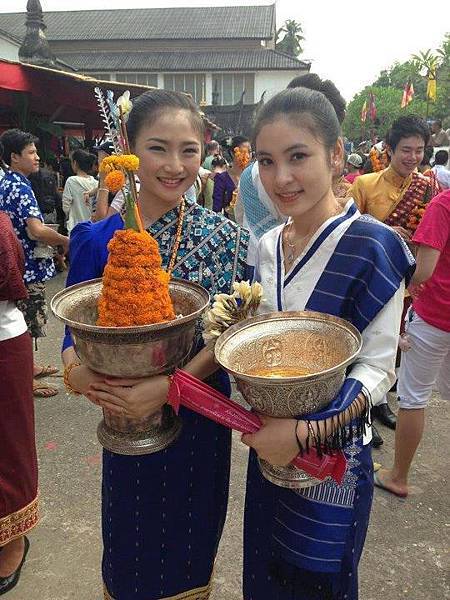 LAOS GIRL10.jpg