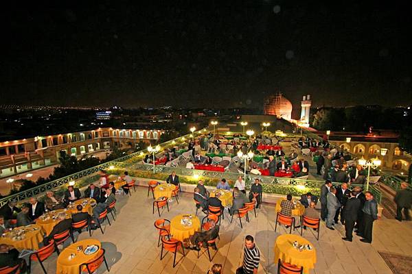 Abassi Hotel(Roof rest,CHESHM ANDAZ RESTAURANT.jpg