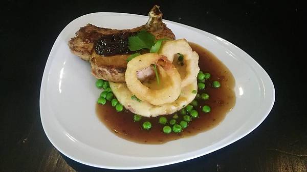 O'Grady's Irish Pub(VTE,Grilled Pork Chop with Bacon.jpg