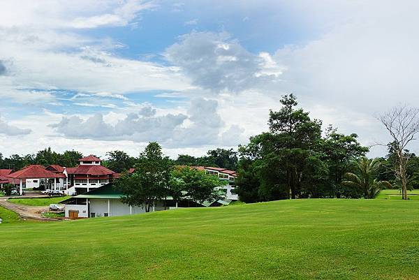 Dansavanh Golf2.jpg Dansavanh Golf2.jpg