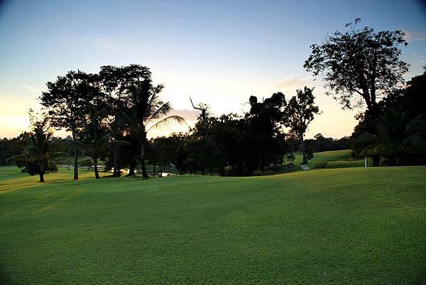 Dansavanh Golf1.jpg