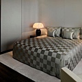 ARMANI HOTEL(bed