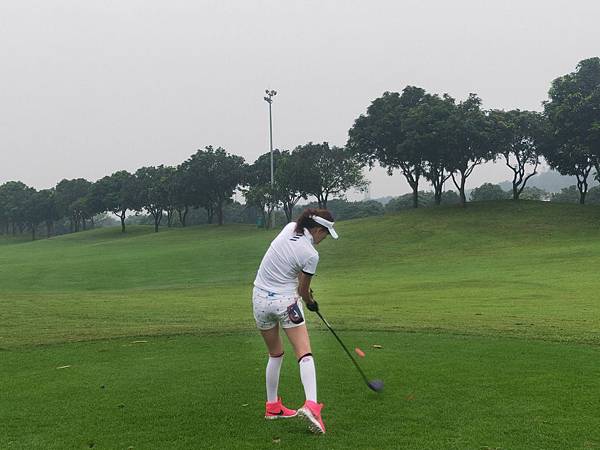 TAM DAOF GOLF (1)