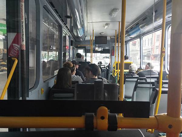 公車往kelly Tarton (3).jpg