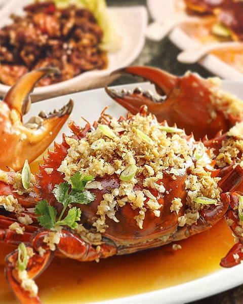 Duck King(Steamed Live Crab with Minced Garlic.jpg