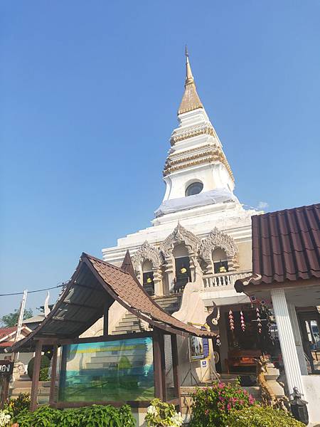 Wat Pho Chai(NANGKHAI (2).jpg