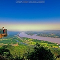 Wat Pha Tak Suea( Nong Khai Skywalk.jpg