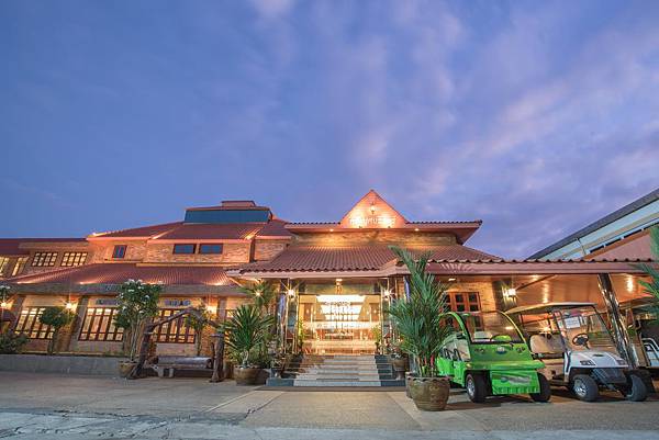 BUSYARIN HOTEL(NONG KHAI1.jpg