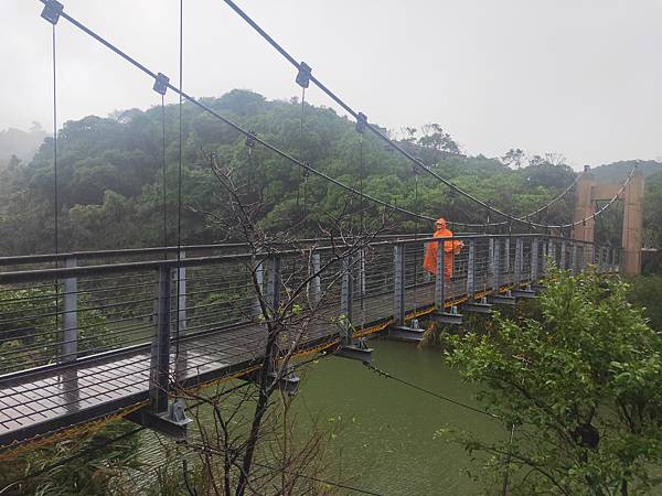 情人湖吊橋.jpg