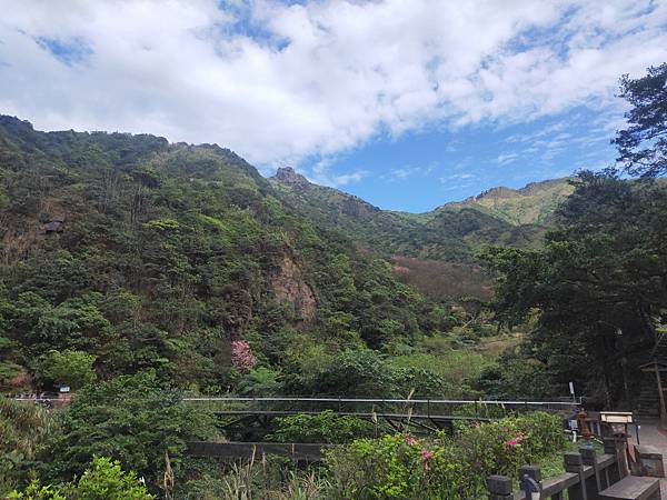 博物館往茶壺山步道.jpg