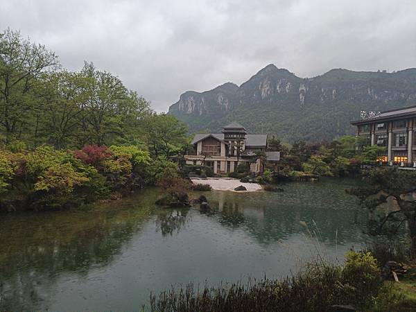 梵淨山太合梵淨雲莊 (2).jpg