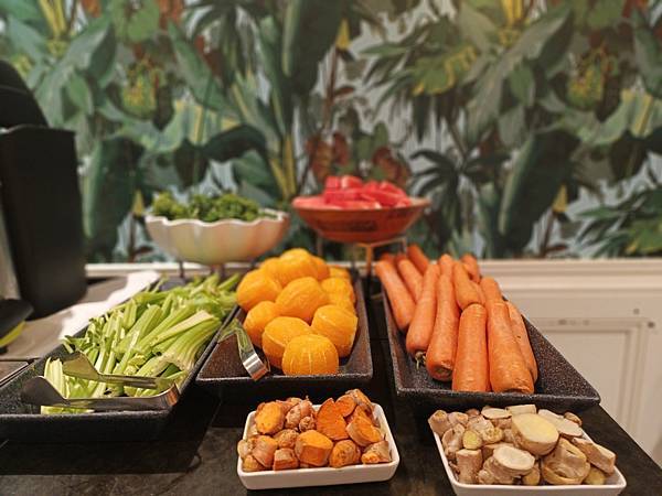 24OCT 十里藍山 蟬滿天 Blue Mountain 百 24OCT 十里藍山 蟬滿天 Blue Mountain 百