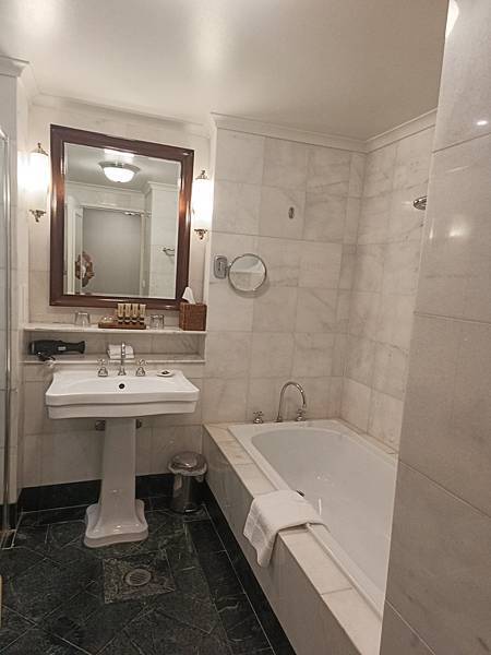 24OCT 十里藍山蟬滿天 百年飯店巡禮(Metropole 24OCT 十里藍山蟬滿天 百年飯店巡禮(Metropole