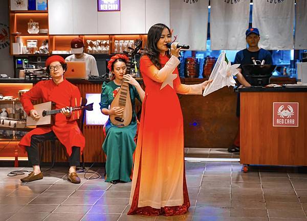 25MAY 漫步峴港老城 (米其林推薦Bếp Hên幸運廚房 25MAY 漫步峴港老城 (米其林推薦Bếp Hên幸運廚房