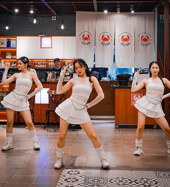 25MAY 漫步峴港老城 (米其林推薦Bếp Hên幸運廚房 25MAY 漫步峴港老城 (米其林推薦Bếp Hên幸運廚房