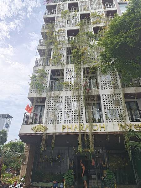 25MAY 漫步峴港老城 (米其林推薦Bếp Hên幸運廚房 25MAY 漫步峴港老城 (米其林推薦Bếp Hên幸運廚房