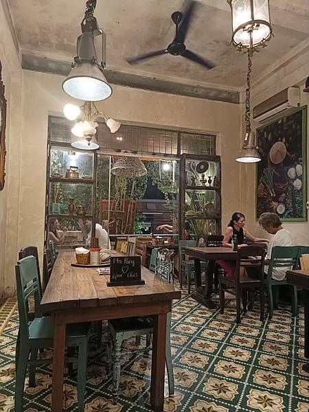 25MAY 漫步峴港老城 (米其林推薦Bếp Hên幸運廚房 25MAY 漫步峴港老城 (米其林推薦Bếp Hên幸運廚房