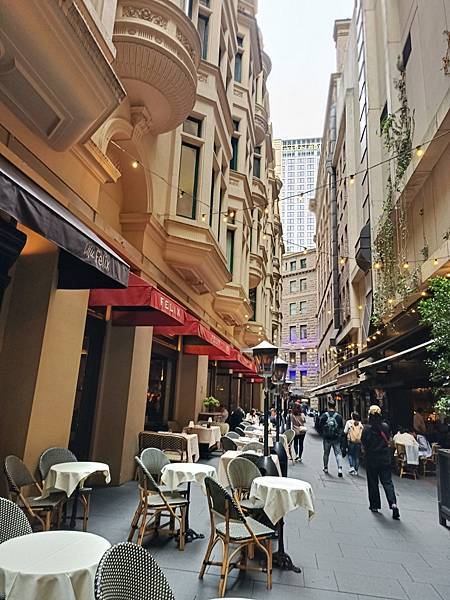 25MAY 漫步雪梨咖啡巷弄 (市區捷運電車 ;Park R