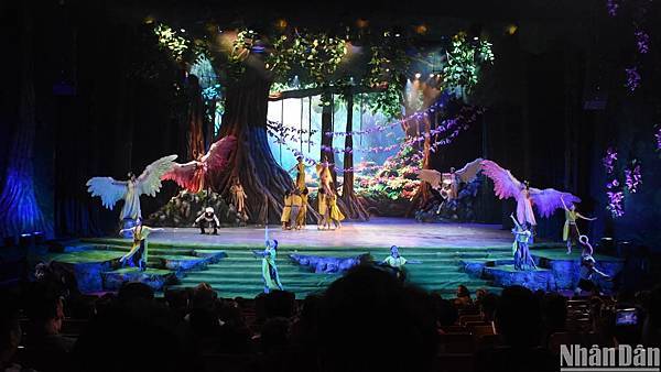 Nhà hát Trưng Vương Đà Nẵng (仙沙秀1.jpg