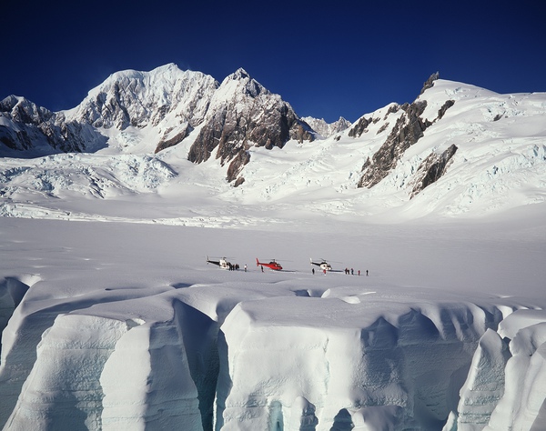 3 Squirrels on the Fox Glacier Neve.JPG