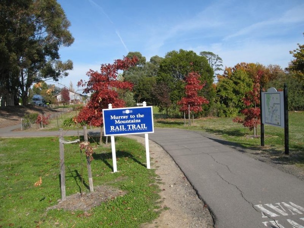 rail trail (beachworth).jpg