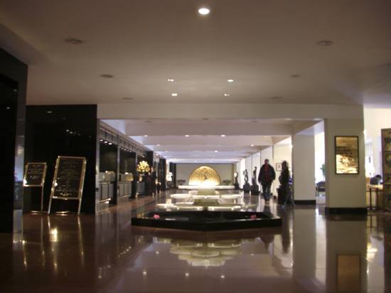 OBEROI8.jpg