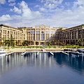 DUBAI VERSACE HOTEL1.jpg