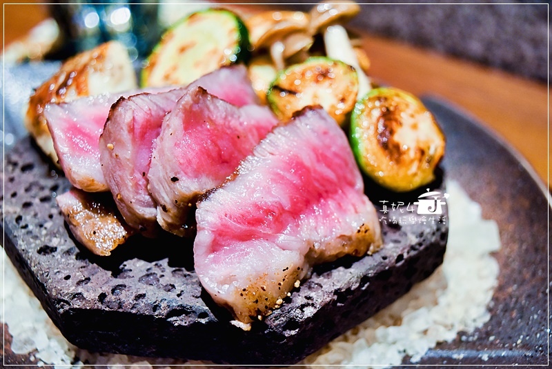 19DSC_0300-31.jpg 19DSC_0300-31.jpg