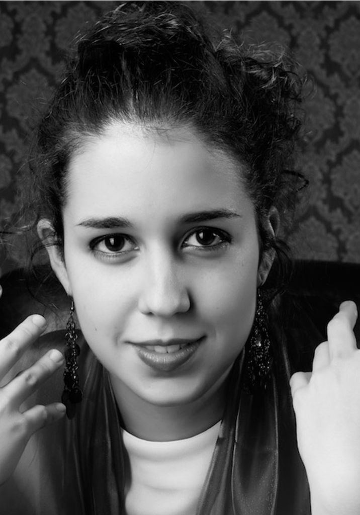 1099 Rosalia Gomez Lasheras 羅莎莉亞．戈麥斯．拉謝拉斯 1994年 西班牙鋼琴家01.jpg