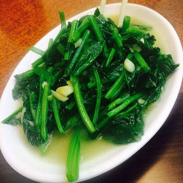 菠菜.jpg 菠菜.jpg