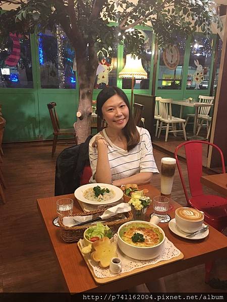 手機上傳-20160518 Hana Cafe板橋店 39.JPG 手機上傳-20160518 Hana Cafe板橋店 39.JPG