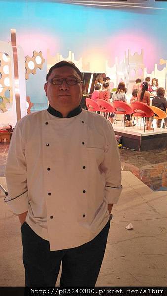 16207_543693112326816_1298187929_n