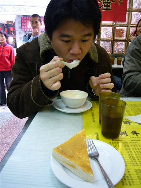 2008香港 day2snack澳洲牛奶公司.JPG