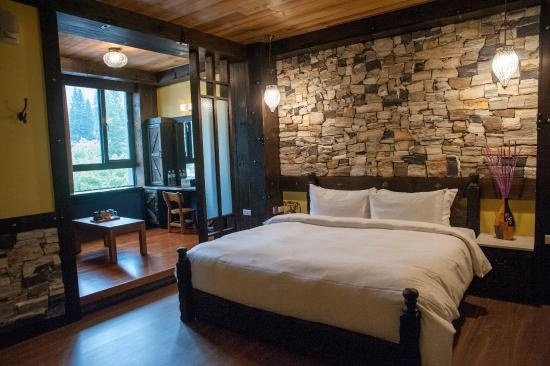 caption.jpg caption.jpg