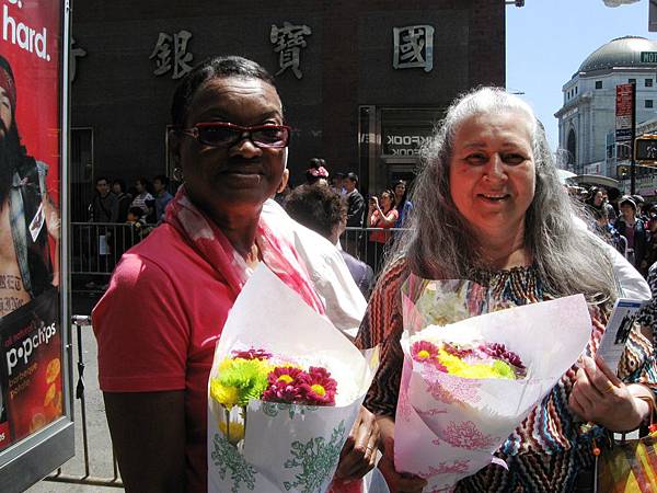 2012-5-13-cmh-newyork-parade-513-09