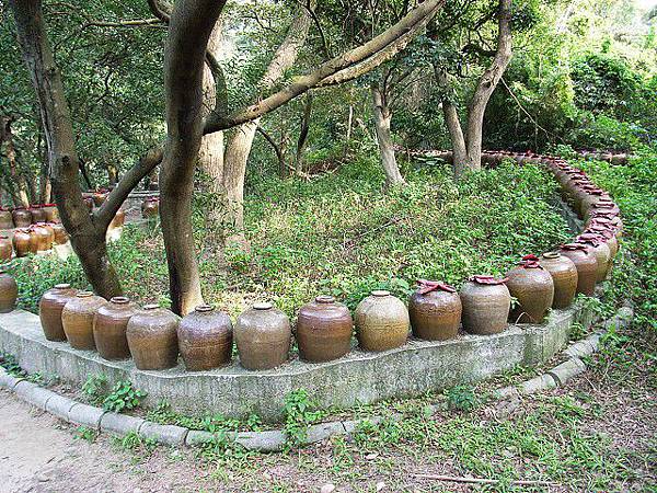 大廟包小廟-五酒桶山風景區-2