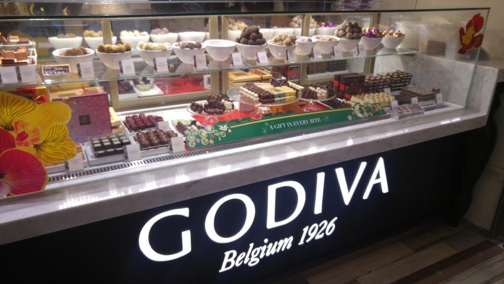 【台南東區霜淇淋】GODIVA南紡店巧克力霜淇淋買一送一 享
