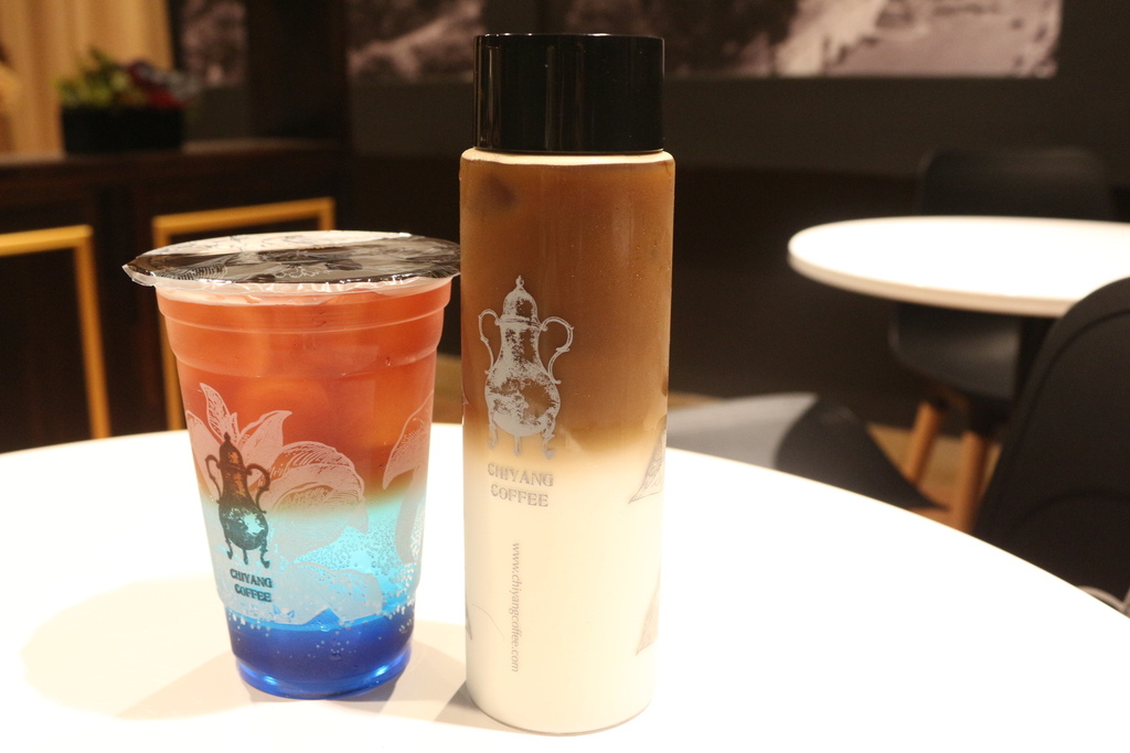 台南中西區-季洋莊園咖啡 喧鬧城市中的悠閒秘境(文末粉專抽獎)